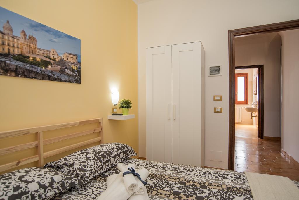 Bed & Breakfast Giulio Noto Exterior photo